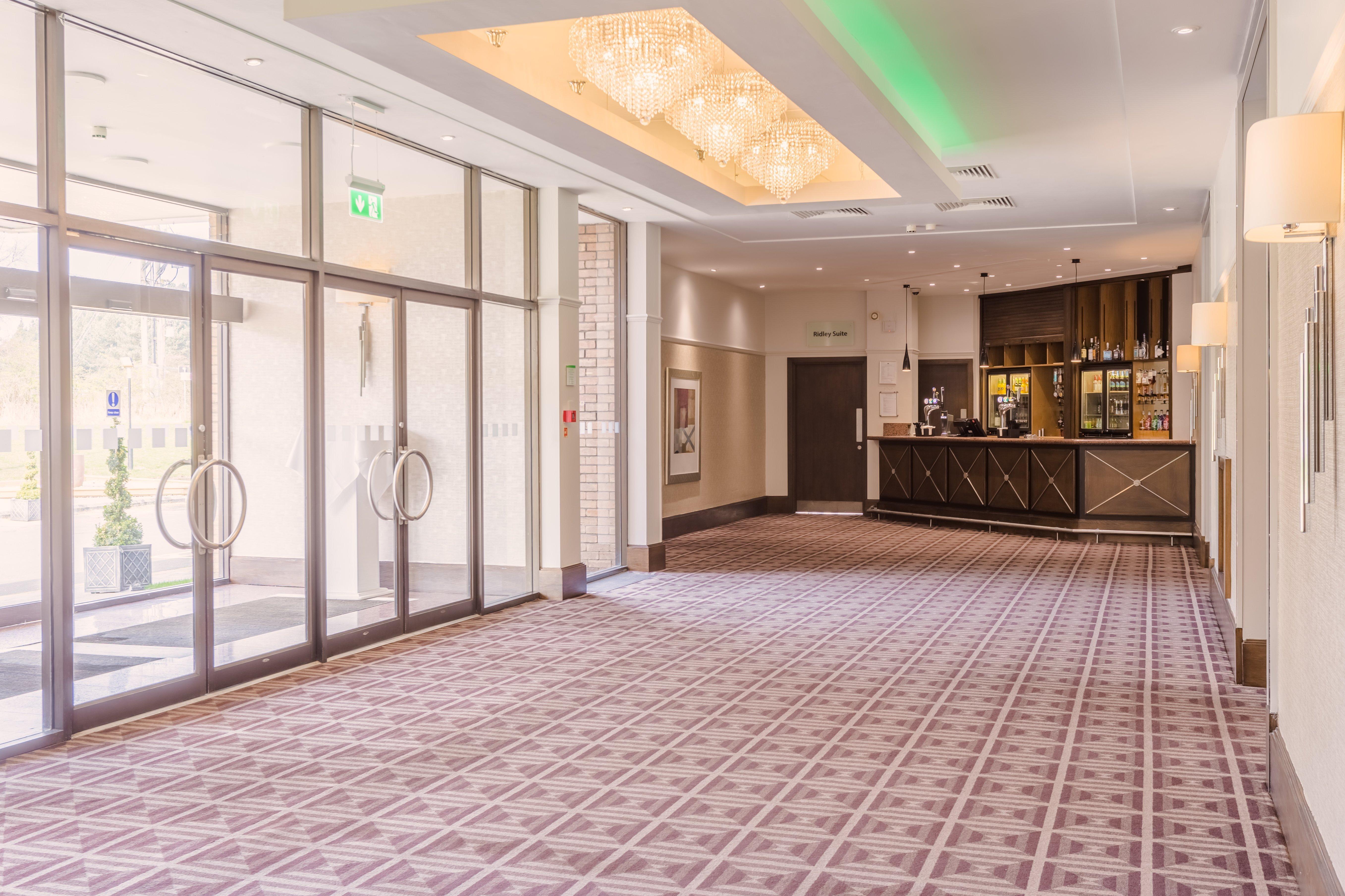 Holiday Inn Newcastle Gosforth Park By Ihg Seaton Burn Экстерьер фото
