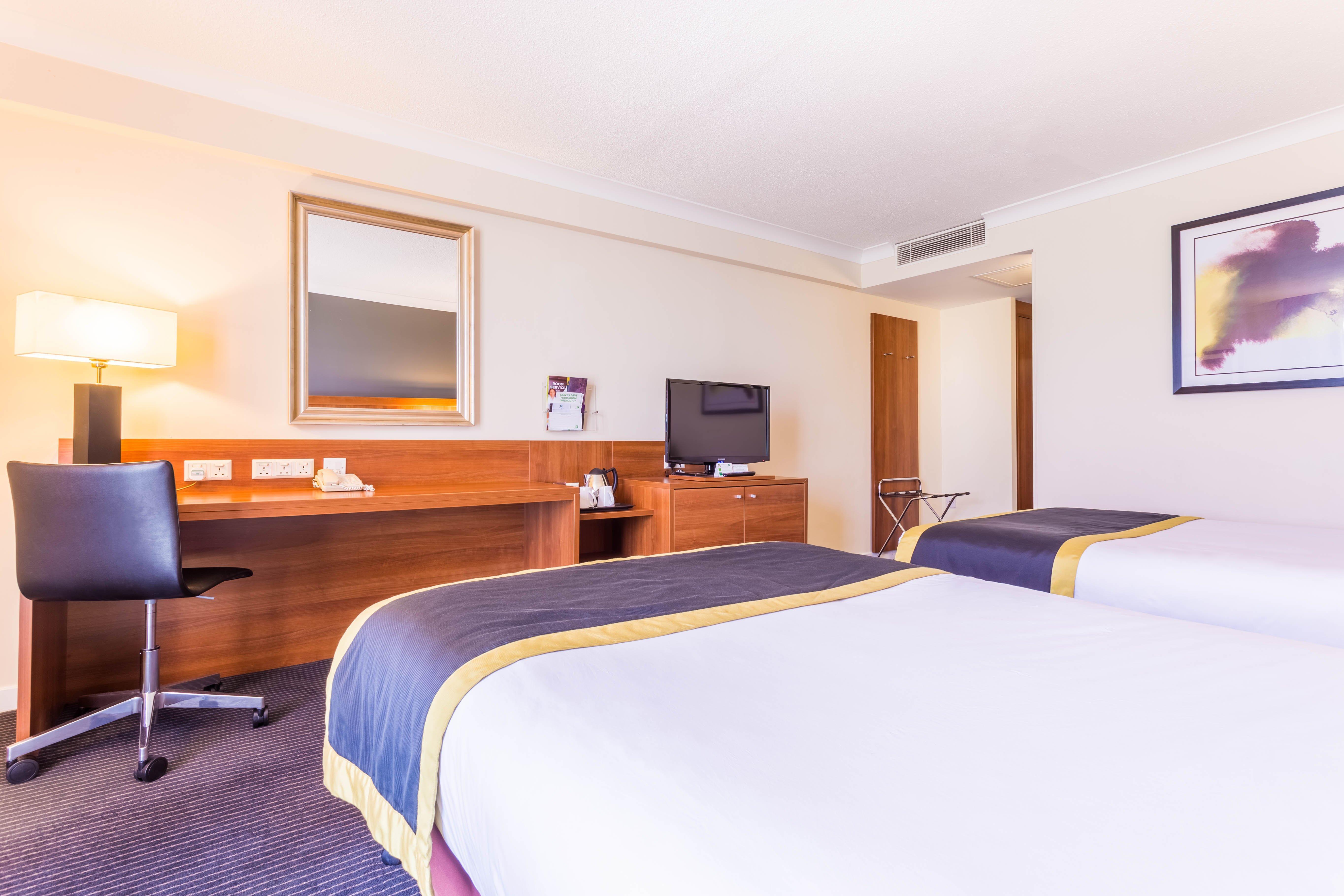 Holiday Inn Newcastle Gosforth Park By Ihg Seaton Burn Экстерьер фото