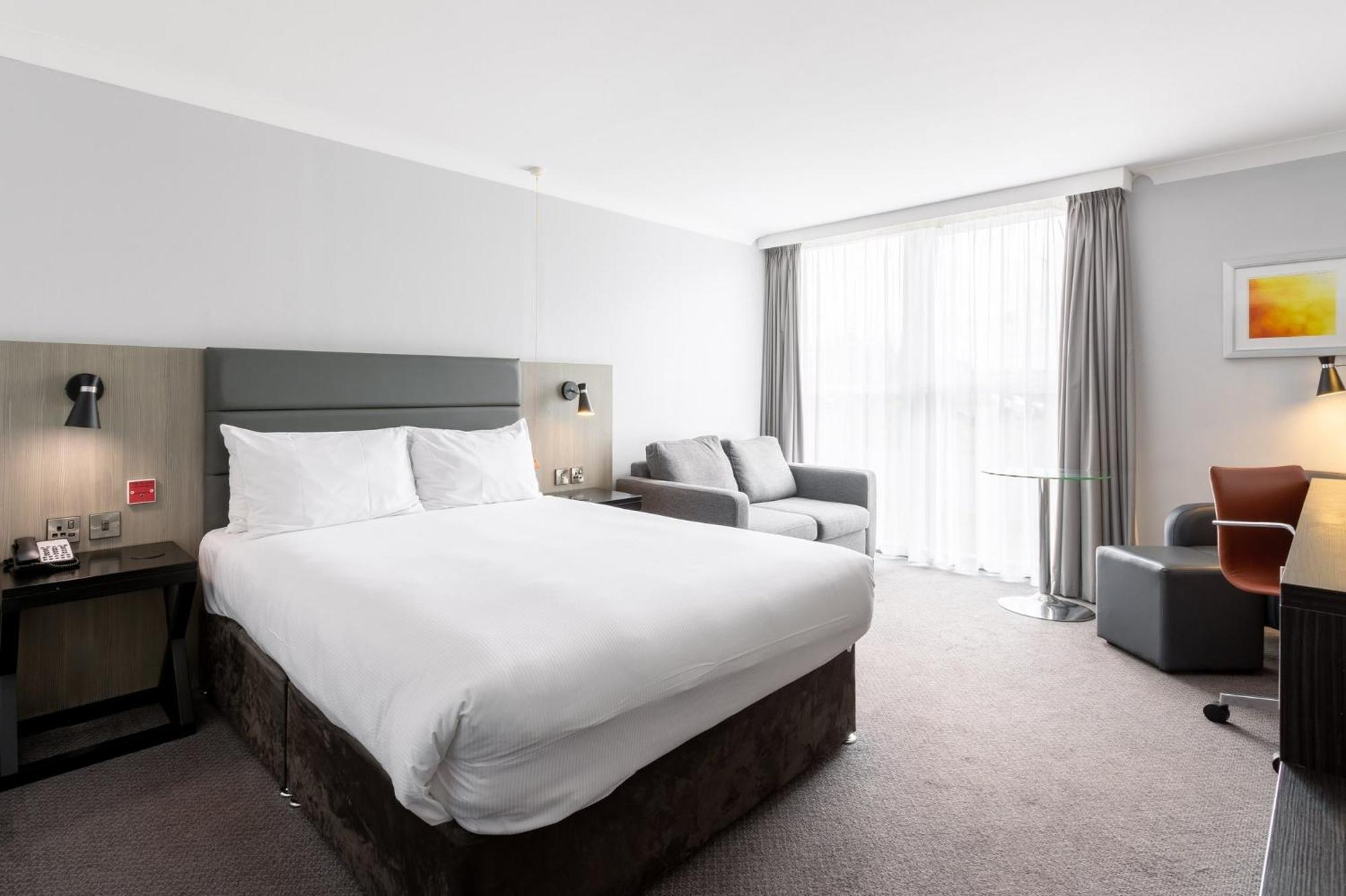 Holiday Inn Newcastle Gosforth Park By Ihg Seaton Burn Экстерьер фото