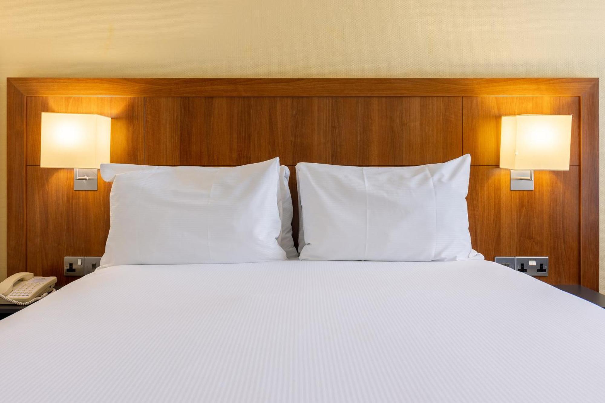 Holiday Inn Newcastle Gosforth Park By Ihg Seaton Burn Экстерьер фото